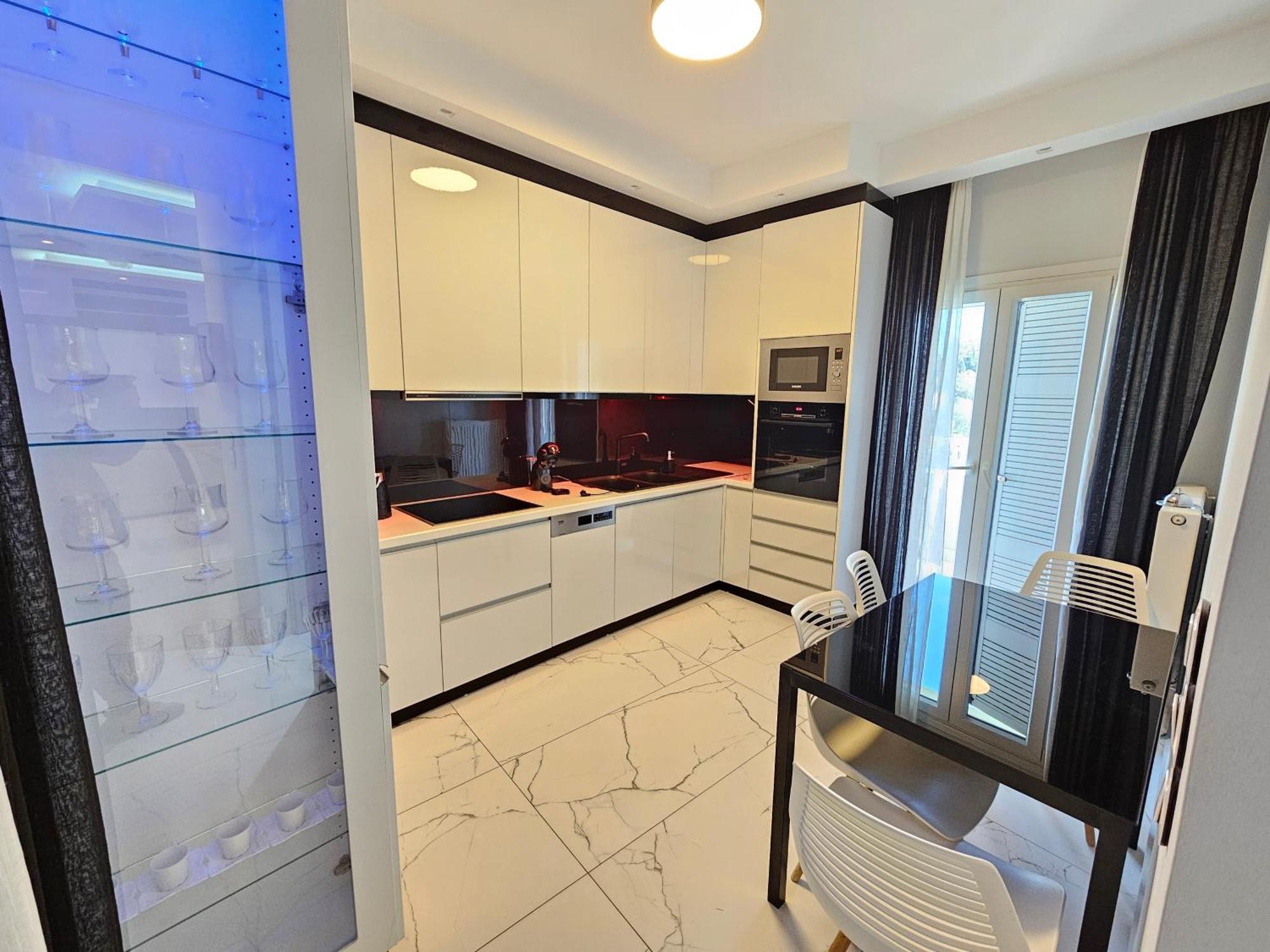 Apartamento Grey Luxury House Ypsos Exterior foto