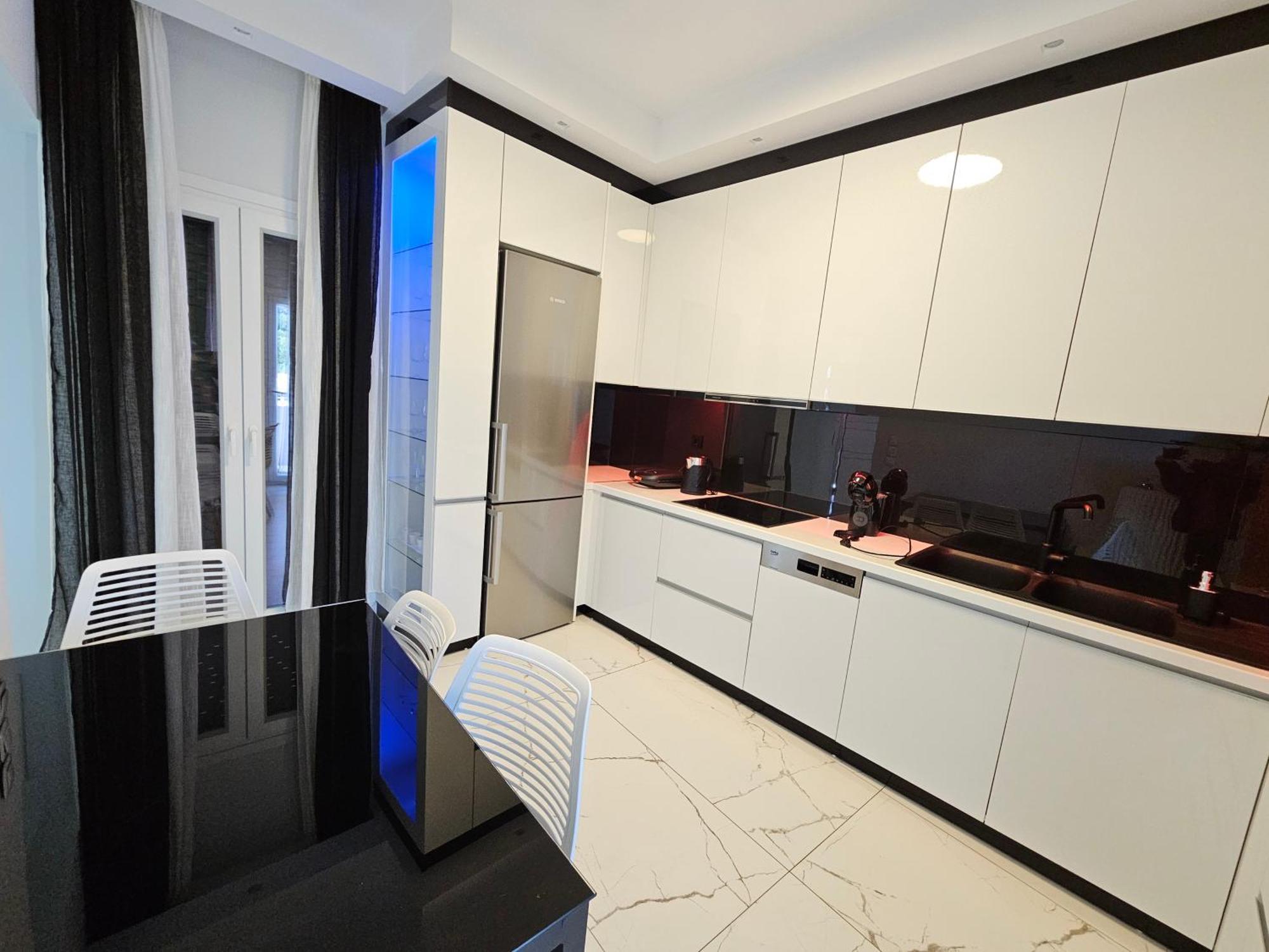 Apartamento Grey Luxury House Ypsos Exterior foto