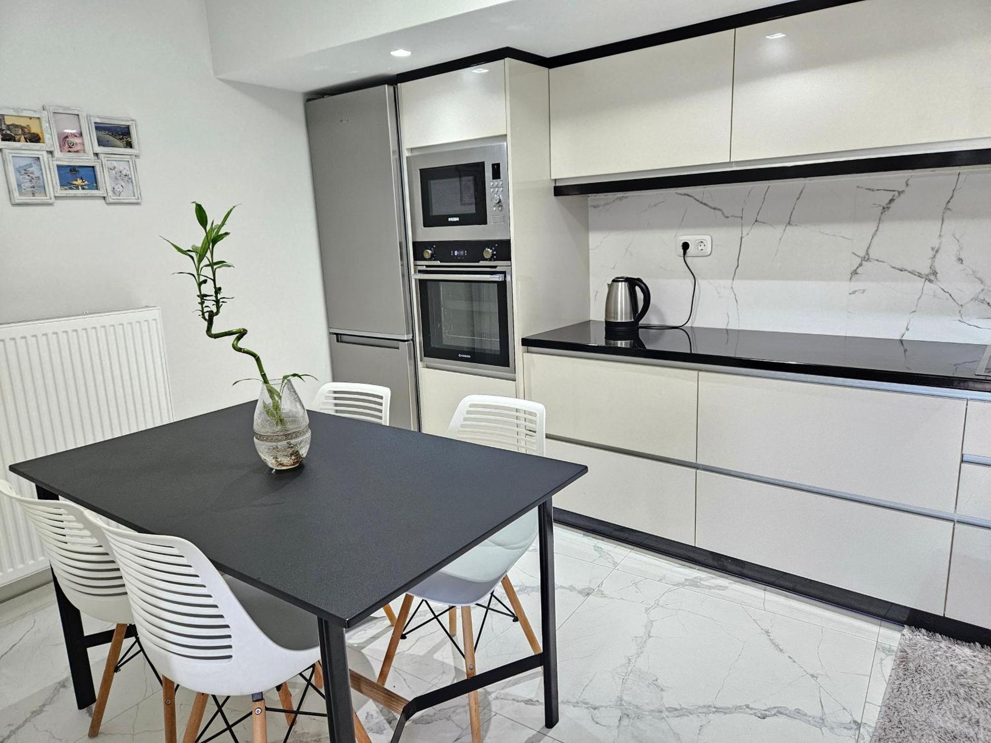 Apartamento Grey Luxury House Ypsos Exterior foto