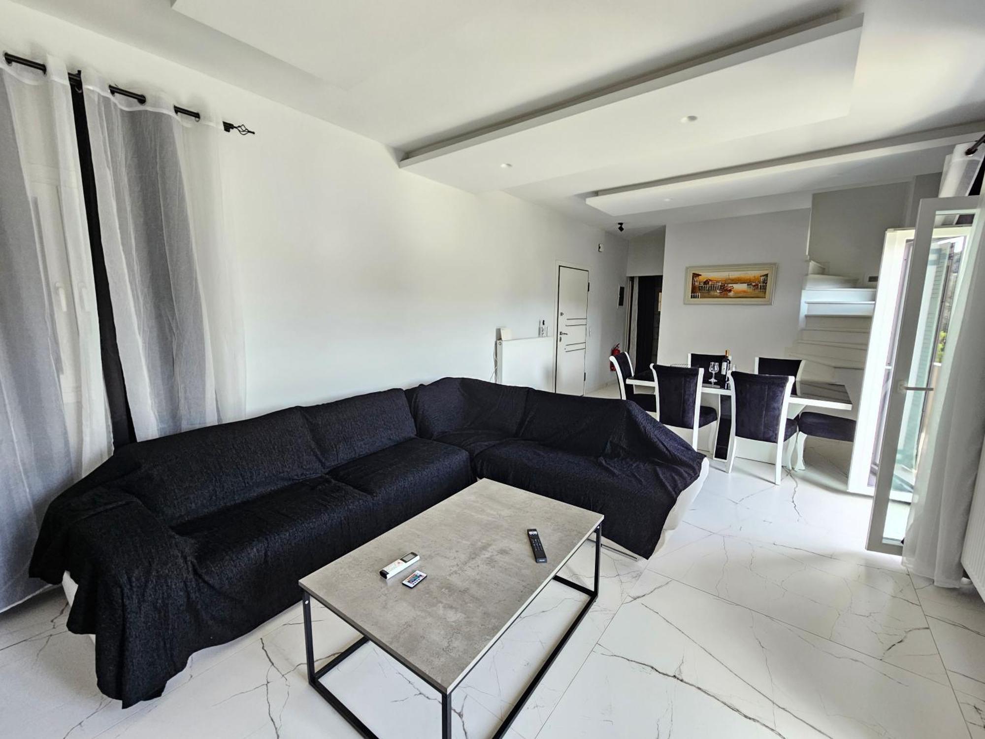 Apartamento Grey Luxury House Ypsos Exterior foto