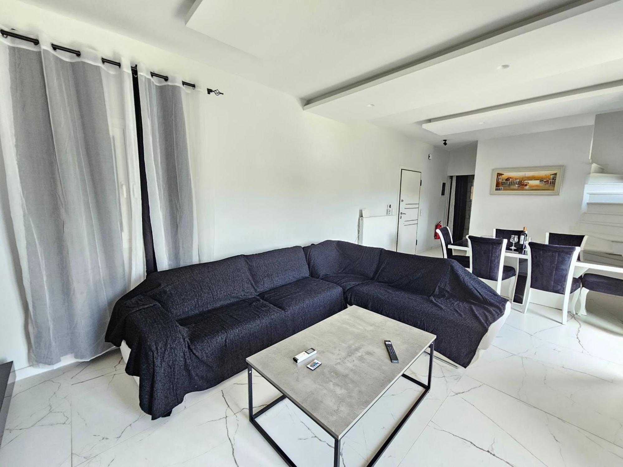 Apartamento Grey Luxury House Ypsos Exterior foto
