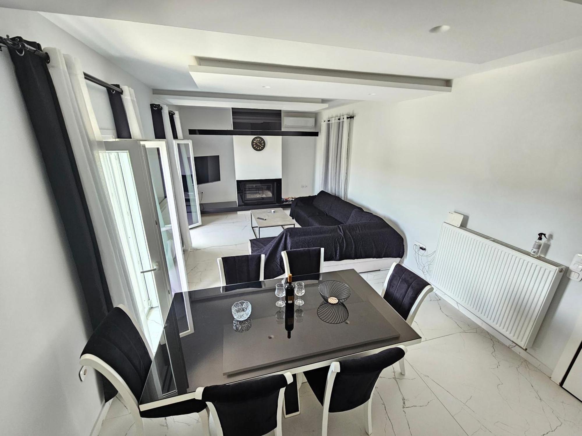 Apartamento Grey Luxury House Ypsos Exterior foto